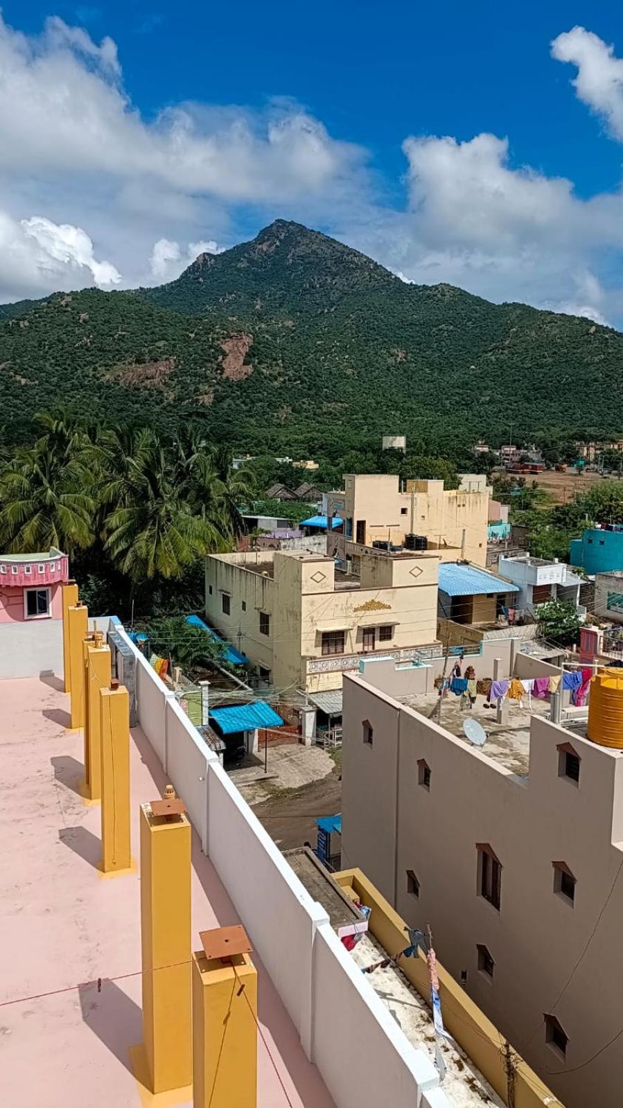 Sathya Guest House Tiruvannāmalai Dış mekan fotoğraf